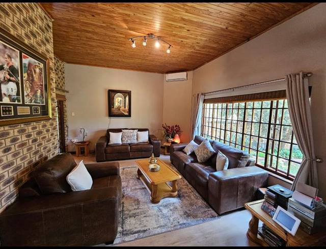 5 BEDROOM HOUSE FOR SALE IN BLUE GILL